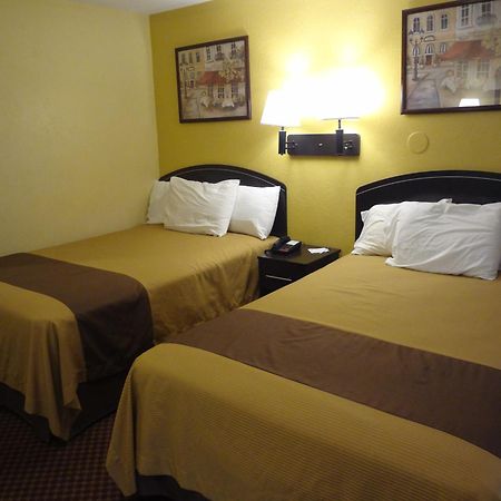 Americas Best Value Inn - Голдсборо Экстерьер фото