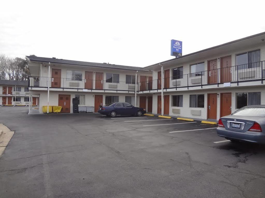 Americas Best Value Inn - Голдсборо Экстерьер фото